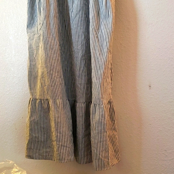Universal Thread Dresses | Universal Thread Bluewhite Striped Tiered Dress | Poshmark